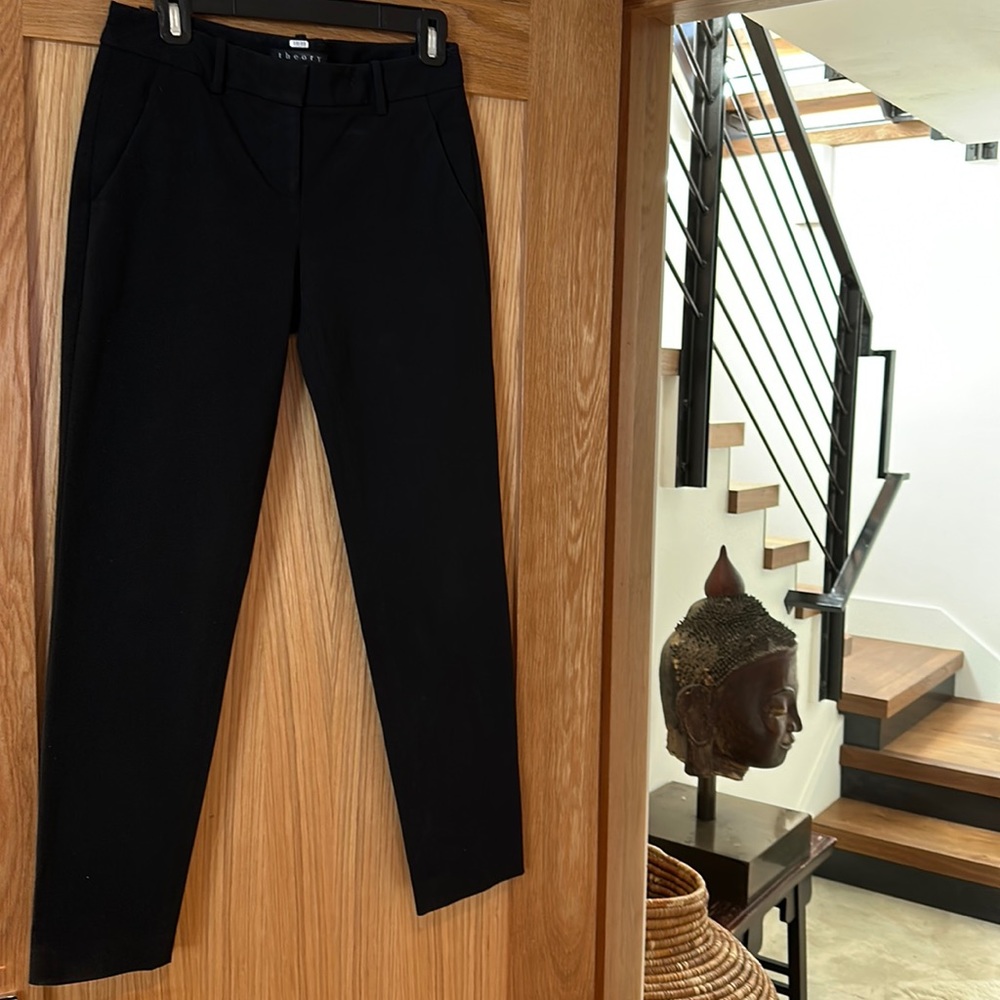 Theory Black Tapered Pants - Size 2